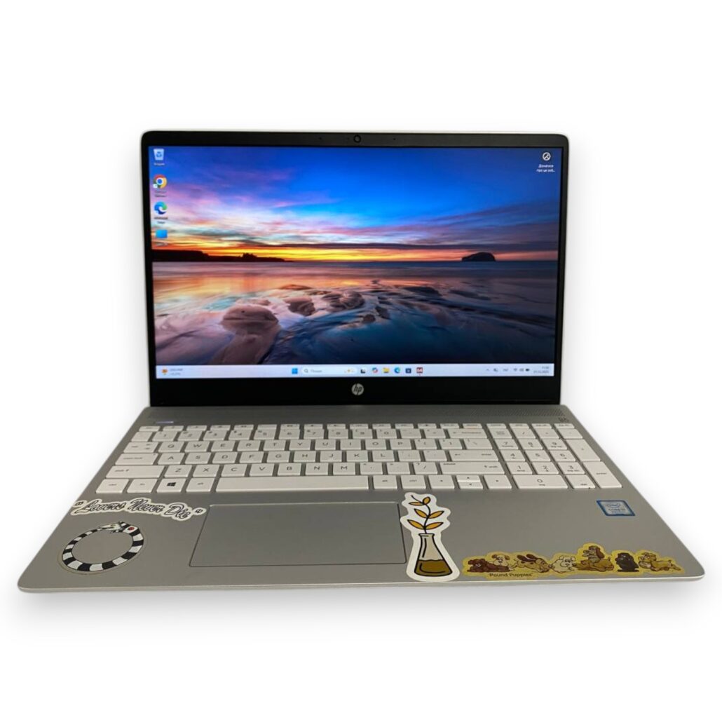 HP Pavilion 15 Laptop 15-ck075nr