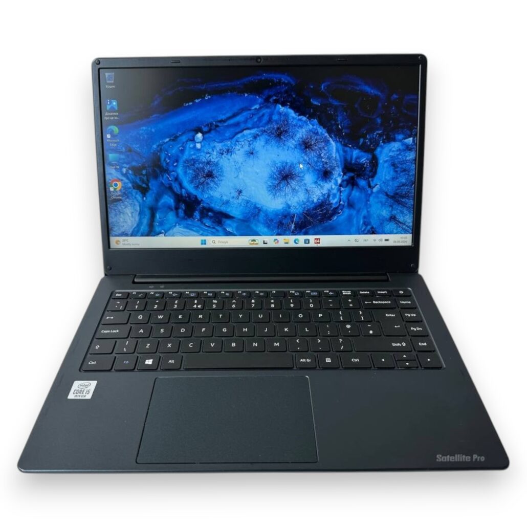Toshiba (Dynabook) Satellite Pro C40-H-107
